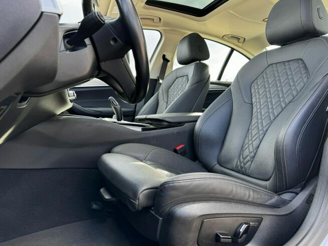 BMW 530 Bezwypadkowy / Tempomat / Nawigacja / Szyberdach / LED / FV Marża