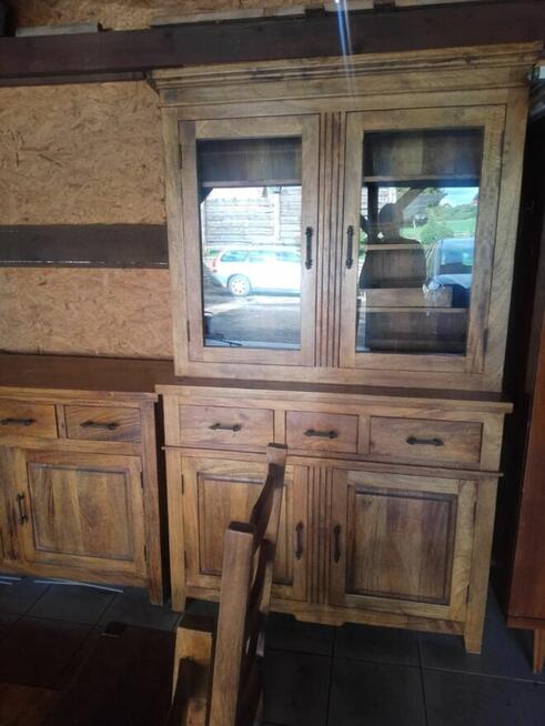 Zestaw mebli kolonialnych- kredens/ komoda/ stół i 6 krzeseł