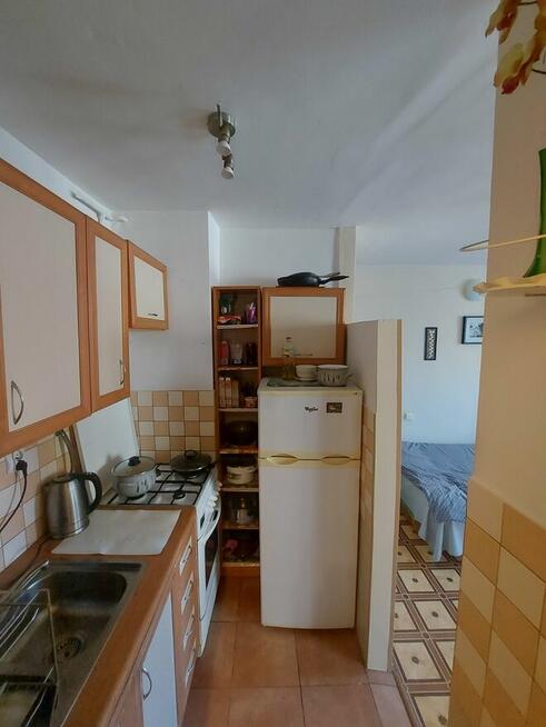 Sprzedam słoneczną kawalerkę blisko centrum – 30 m², I piętr