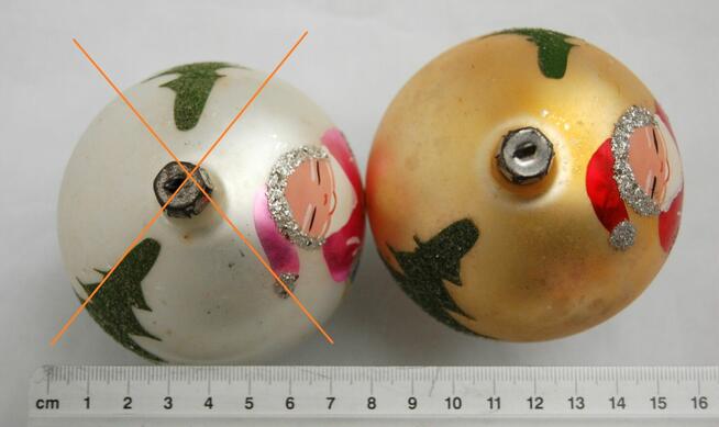 Stara bombka szklana ręcznie malowana 8 cm Mikołaj PRL