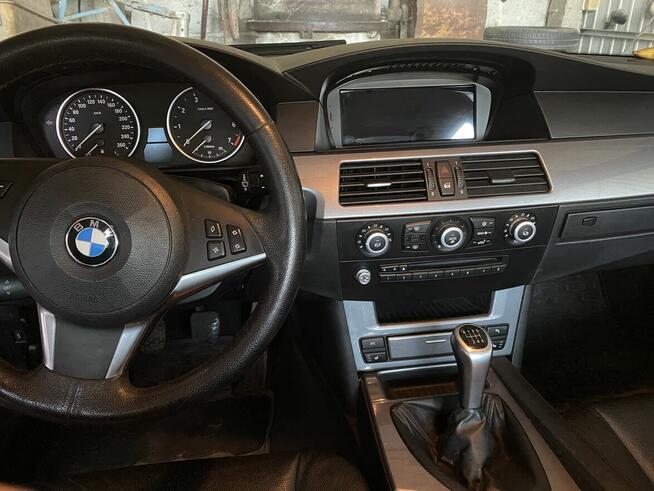 Bmw seria 5 523 i 2008 r
