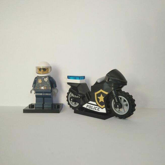 Lego City Policjant i Motocykl nr2