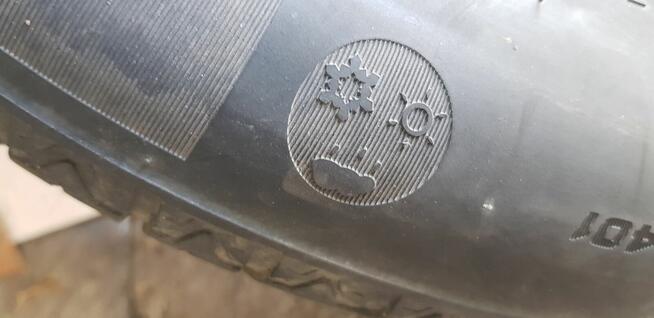 Opony zimowe 195 65 15 2szt