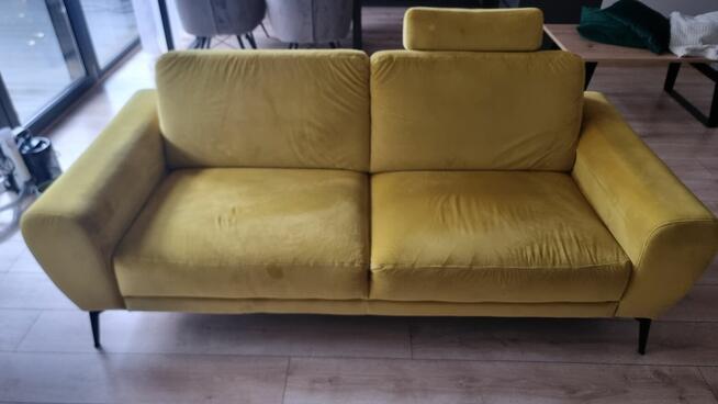 Sofa musztardowa