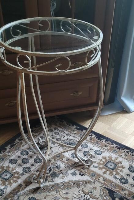 Sprzedam stolik kuty