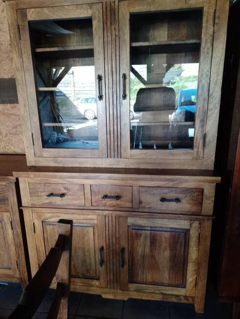 Zestaw mebli kolonialnych- kredens/ komoda/ stół i 6 krzeseł