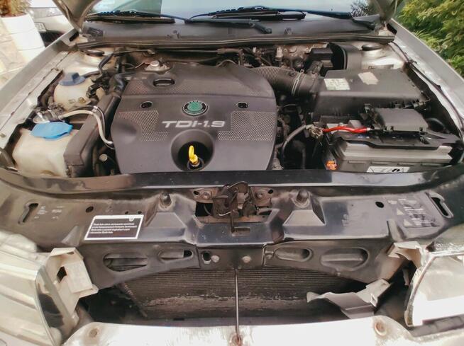 Sprzedam części do skody ovtawia 1.9 TDI elegant