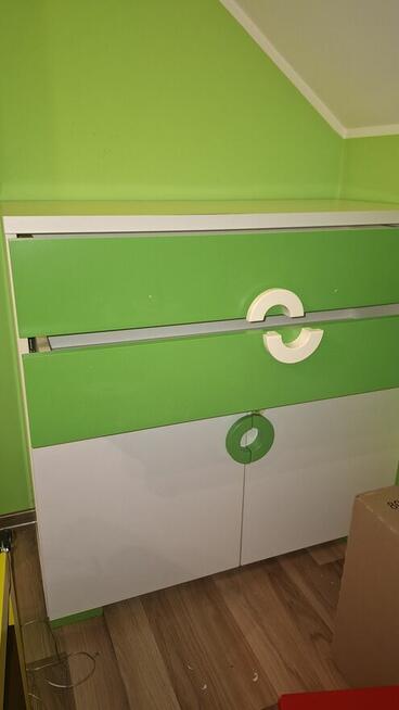 Komplet mebli do pokoju dziecka