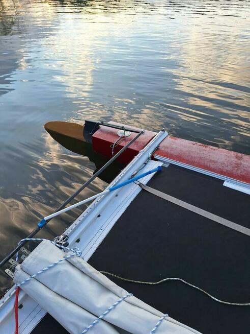 Katamaran Tornado, 6 x 3 m, maszt 9 m, kadłuby laminat GFK