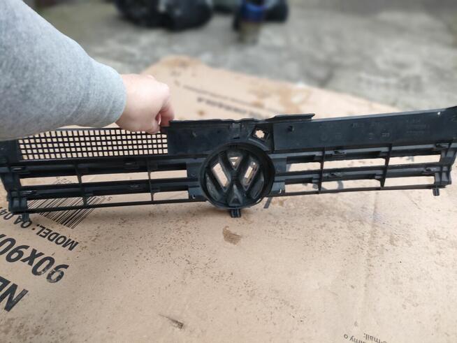 Części VW Golf IV Grill Lusterko lampa podłokietnik
