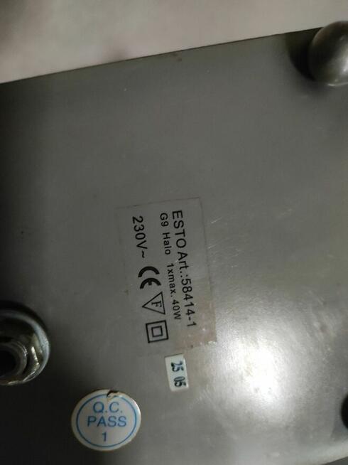 design lampka biurkowa elegancka chromowana led regulowana