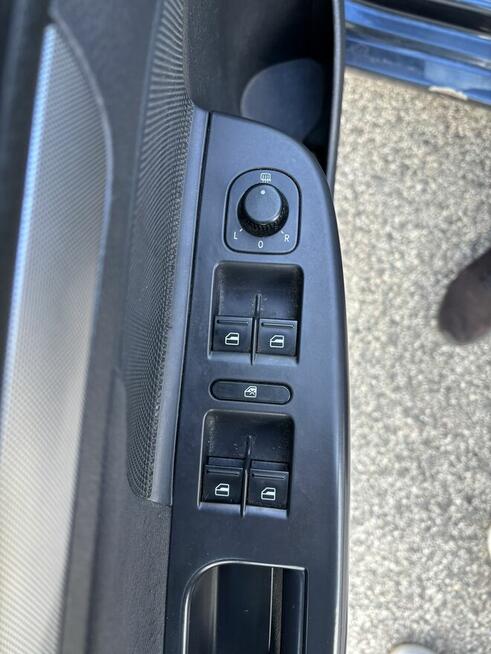 VW Golf V 1.4 benzyna