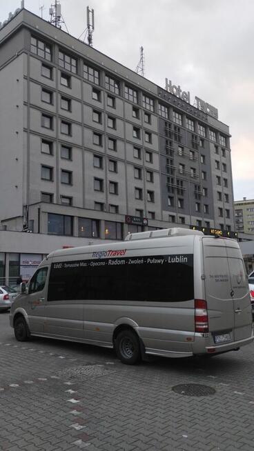 Przewóz osób Wynajem autobusu busa Transport osób Transfery