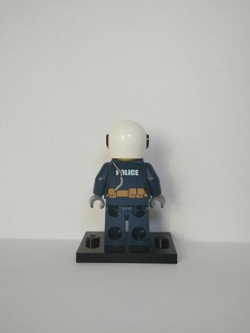 Lego City Policjantka i Motocykl nr1