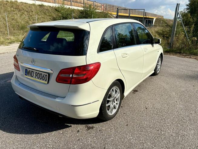 Sprzedam zadbaną B klasę