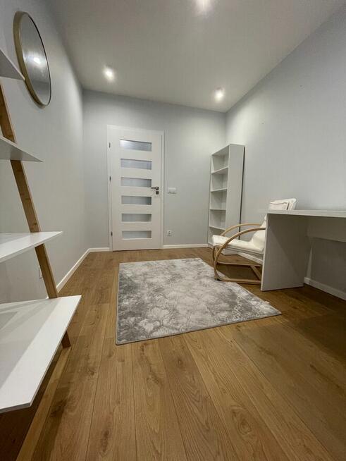 3 pokojowe mieszkanie+2 miejsca w garażu+komórka/balkon