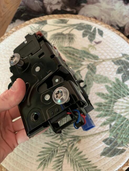 Zamek centralny Nowy Škoda