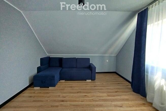 Dom do zamieszkania i garaż murowany przy Kołbieli