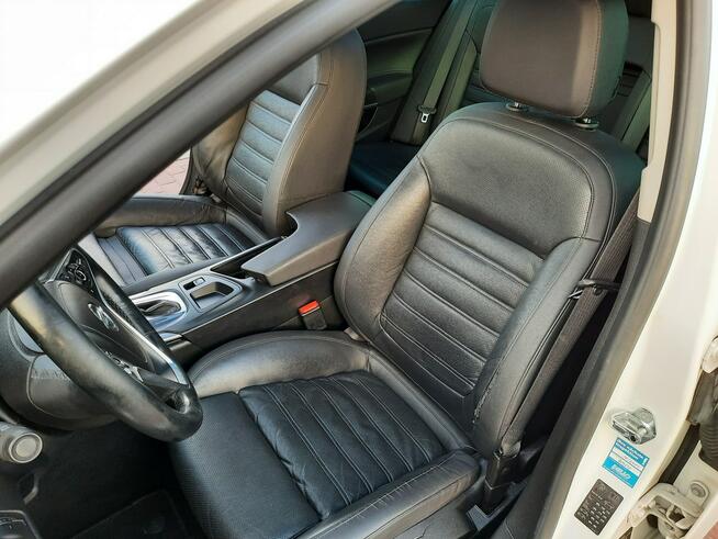 Opel Insignia / PEŁNA OPCJA / Serwis ASO / Zarejestrowana!