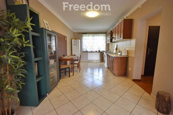 Funkcjonalny dom z dużą działką przy ul. Polnej