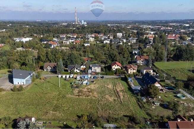 Działka z warunkami zabudowy 4 domy 8 mieszkań