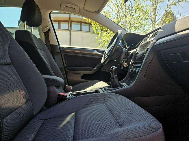 Volkswagen Golf LIFT R-line 2017r 1.0TSI LED, Radar, Manual