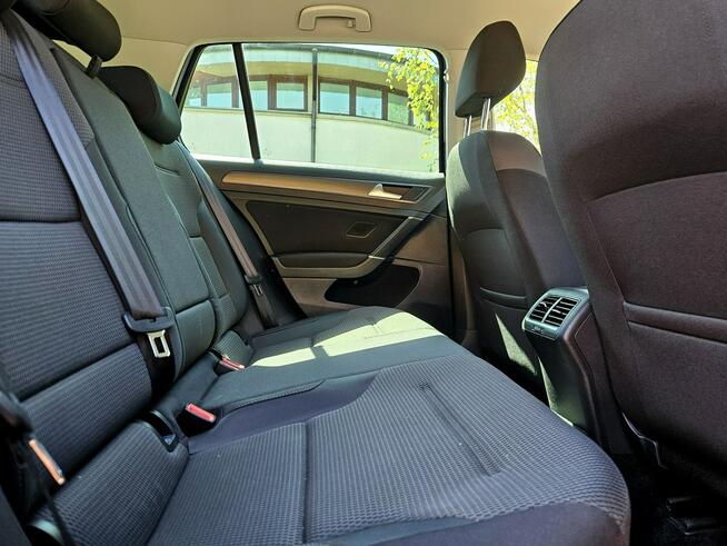 Volkswagen Golf LIFT R-line 2017r 1.0TSI LED, Radar, Manual