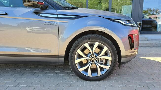 Land Rover Range Rover Evoque MY23.5 2.0P I4 200 KM AWD Auto SE EigerGrey Felgi20 Meridian LED