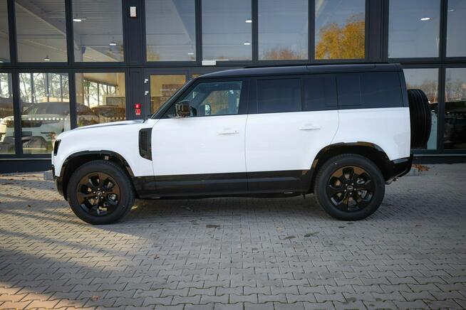 Land Rover Defender MY25 3.0D I6 200 KM AWD X-Dynamic SE 110 FujiWhite JLR Marvel Łódź