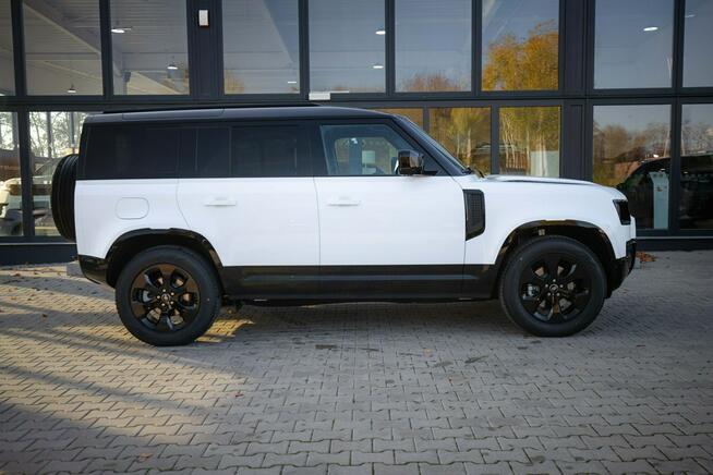 Land Rover Defender MY25 3.0D I6 200 KM AWD X-Dynamic SE 110 FujiWhite JLR Marvel Łódź