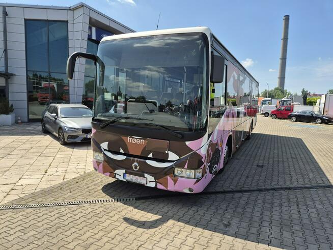 Irisbus 330S / KAMPER + AUTOBUS KAMPER / AUTOBUS/ NOWA ZABUDOWA / SOLAR NA DACHU / ŁAZIENKA / KUCHEN