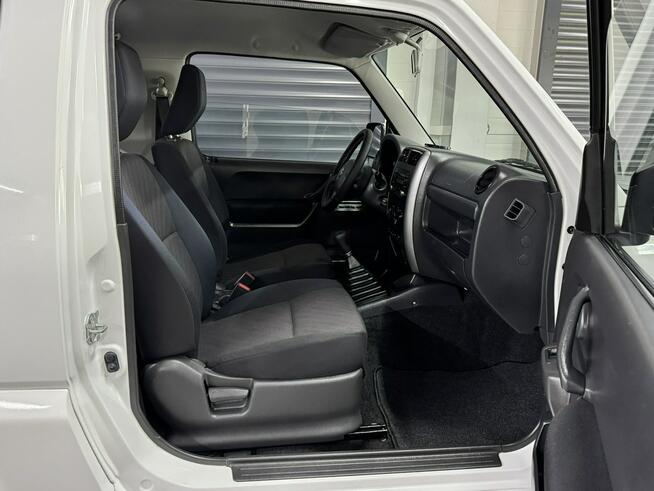 Suzuki Jimny Perfekcyjny * Jak nowy * Zero korozji * Serwis * Tylko 120tyśkm * 1wł