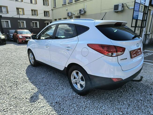 Hyundai ix35 1,6 benz. 135KM|pół-skóra|SUPER STAN|tempomat|czujniki parkow.|HAK|ALU