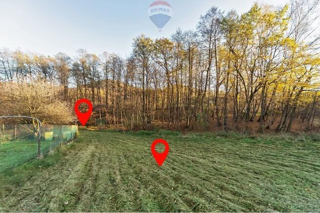 Działka budowlana przy lesie