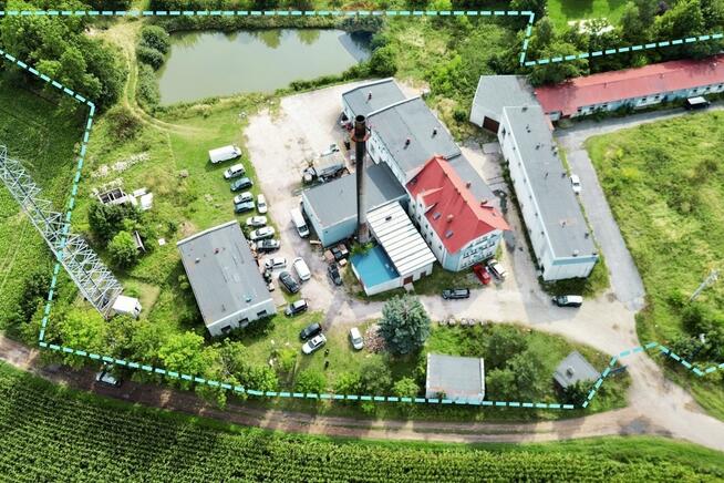 Uzbrojony kompleks 2 ha przy autostradzie A4