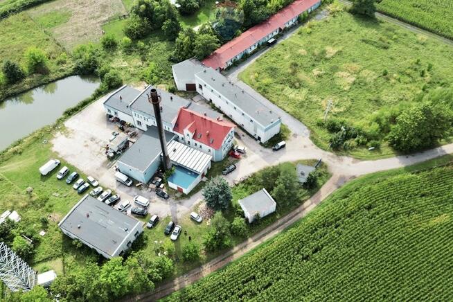 Uzbrojony kompleks 2 ha przy autostradzie A4