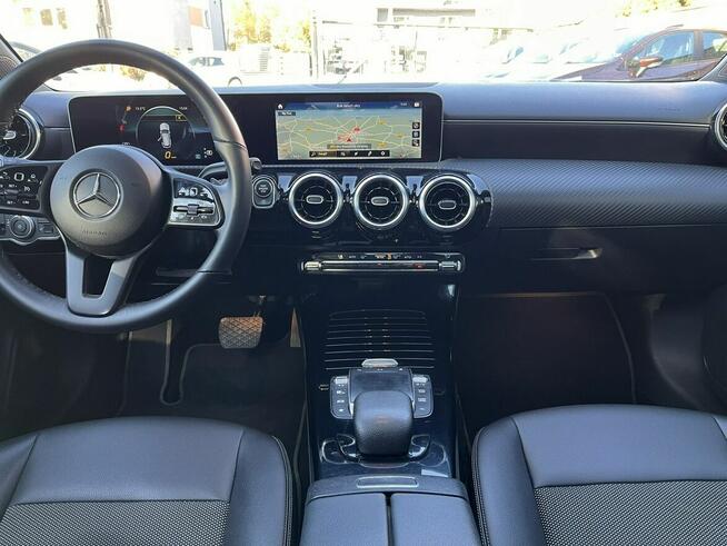 Mercedes CLA 180 1wł* 100% Bez wypadek* Panorama dac * LED* FV23%* Kamera* Stan Idealny