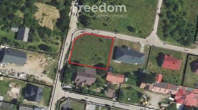 Działka budowlana 1010 mkw., rogowa z 2 wjazdami