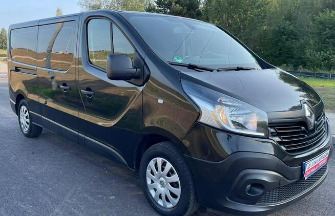 Renault Trafic III L2H1 9 osobowy
