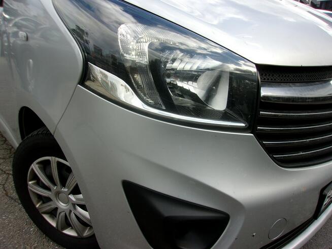 Opel Vivaro Long 1.6 CDTI 125 KM Klimatyzacja 9 Osób Alu Salon PL Kredyt
