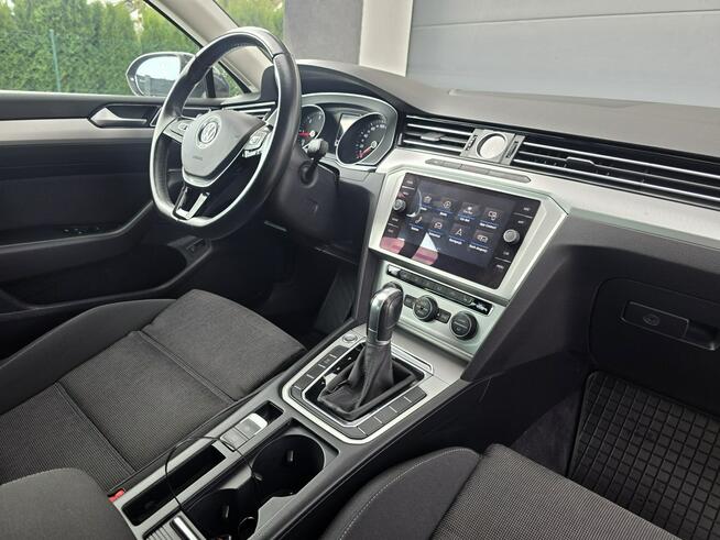 Volkswagen Passat 2.0 TDI DSG *bezwypadkowy* tylko 158 tys km* PO DUŻYM SERWISIE* zadban