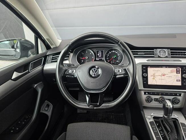 Volkswagen Passat 2.0 TDI DSG *bezwypadkowy* tylko 158 tys km* PO DUŻYM SERWISIE* zadban