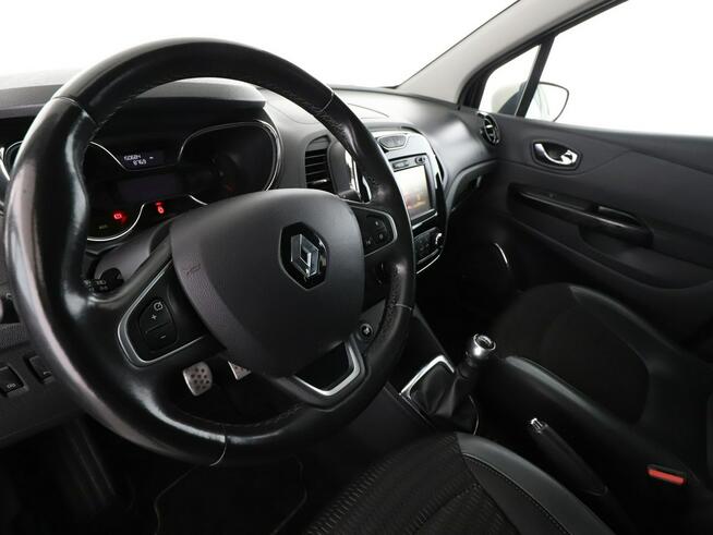Renault Captur navi klima auto półskóra czujniki parkowania