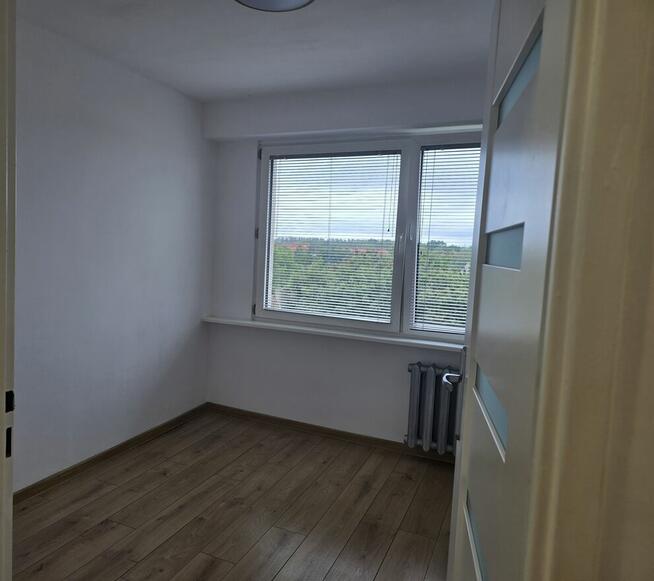 Przestronne 4-pokojowe Mieszkanie na ul. Warszawskiej