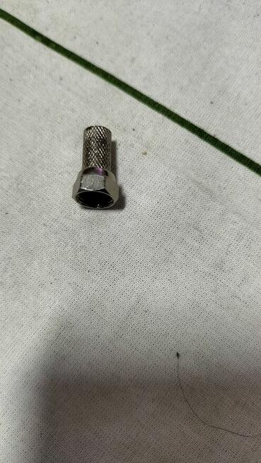 Wtyk typu F do kabla koncentrycznego 5,8 mm.6.8mm
