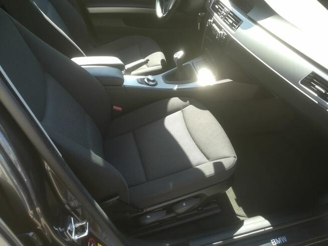 BMW Seria 3 2007r 2.0i Kombi Dach panorama Navi 6 biegów alu