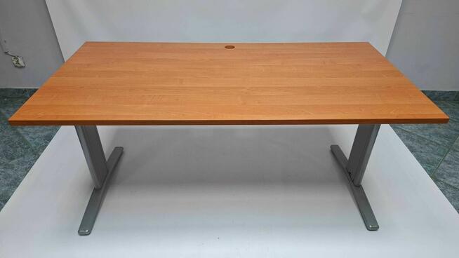 Zestaw mebli Wuteh olcha (biurko 160x80 + kontener)