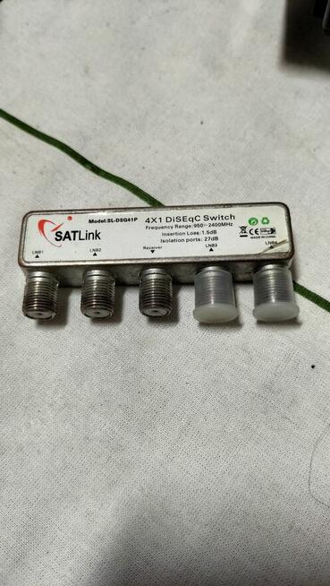 Przełącznik Disegc 4/1 na 4 satelity.