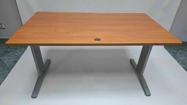 Zestaw mebli Wuteh olcha (biurko 160x80 + kontener)