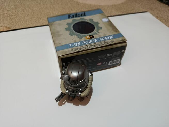 Figurki FUNKO różne